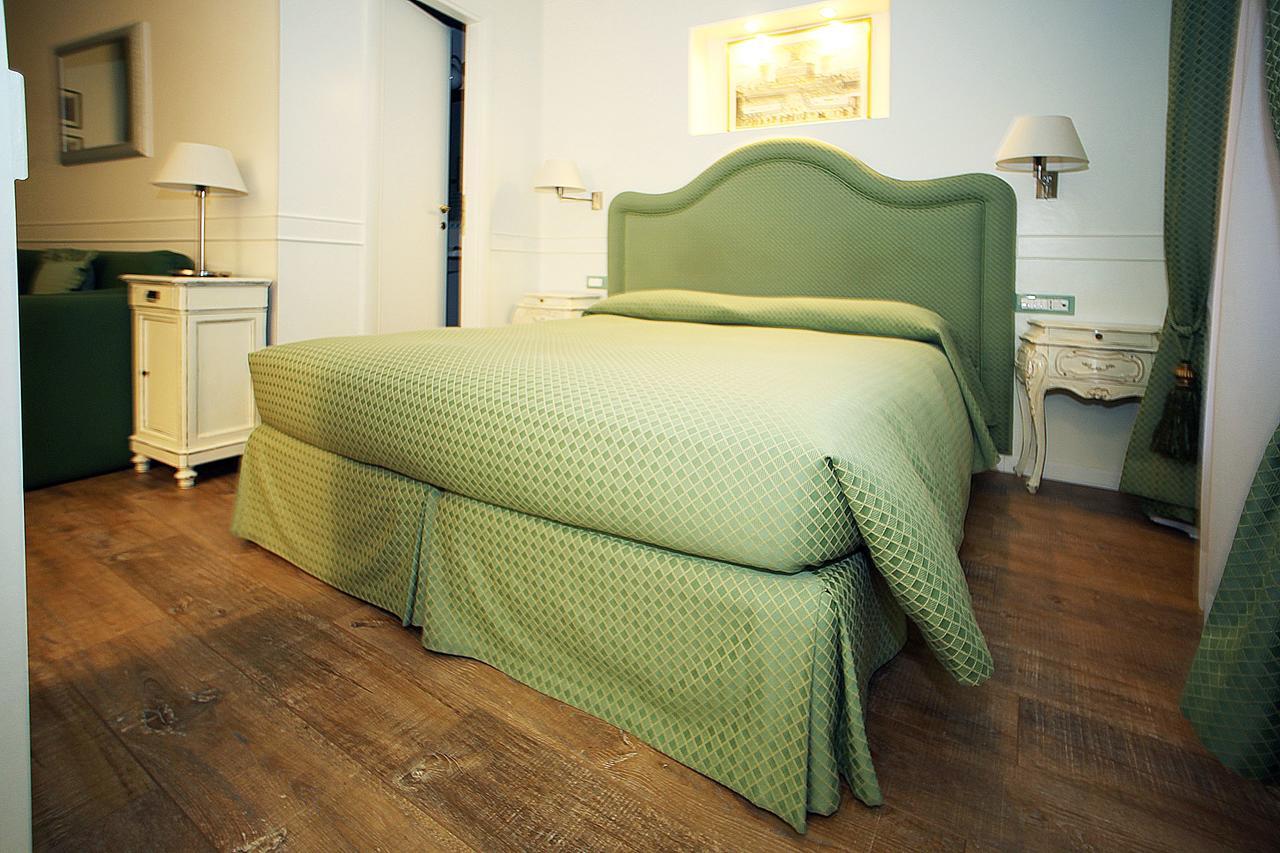 Residenza Ponte Sant'Angelo Hotel Roma Ngoại thất bức ảnh