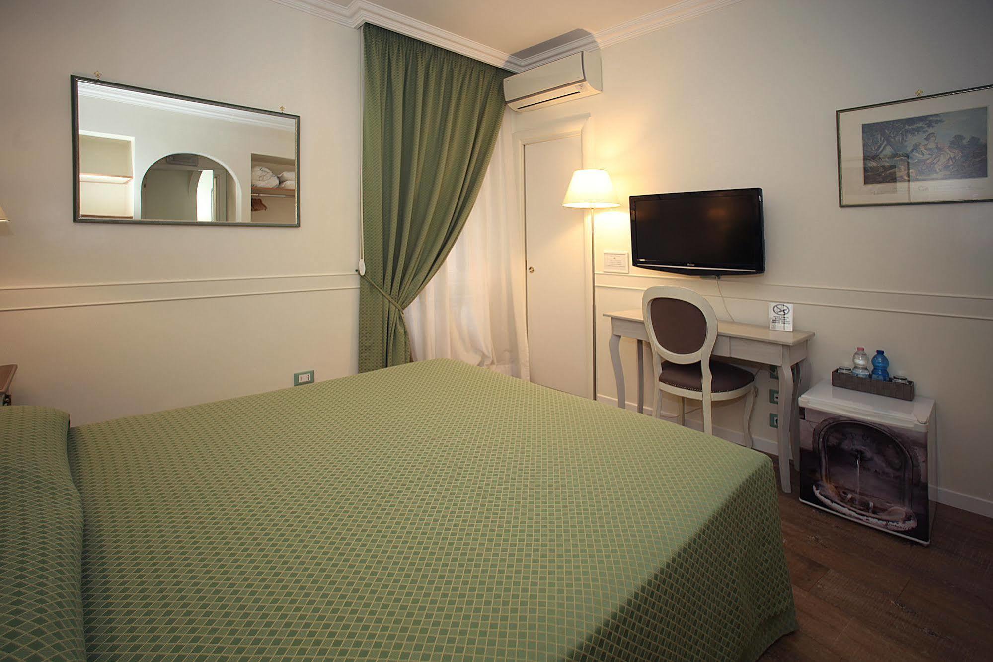 Residenza Ponte Sant'Angelo Hotel Roma Ngoại thất bức ảnh