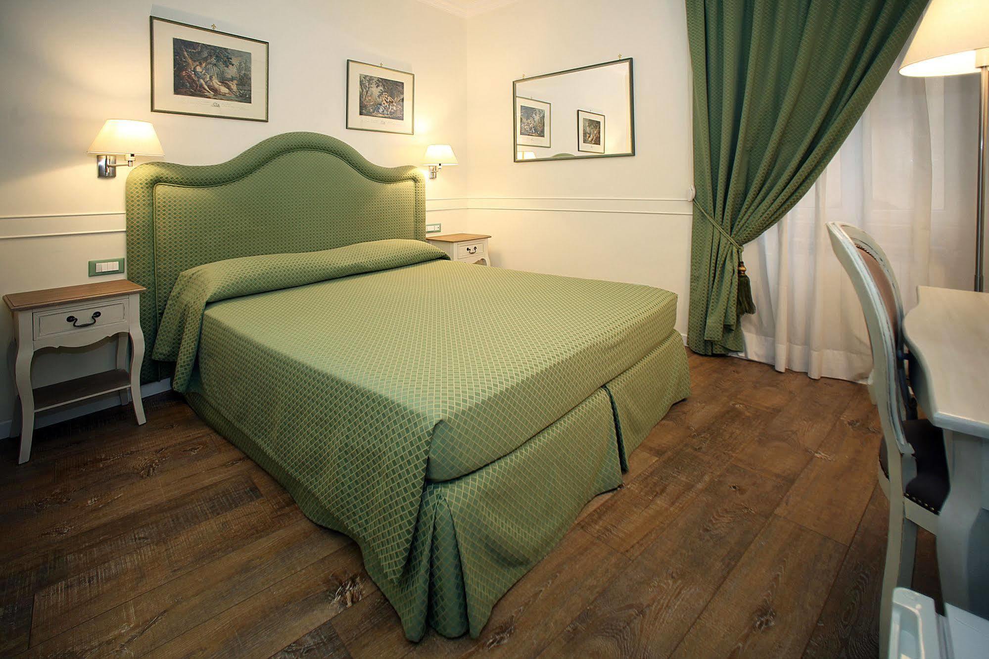Residenza Ponte Sant'Angelo Hotel Roma Ngoại thất bức ảnh